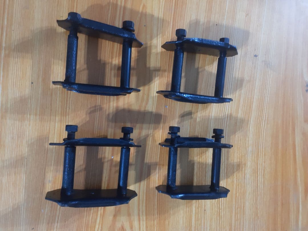 ジムニー JA11 純正 シャックル 4個セット