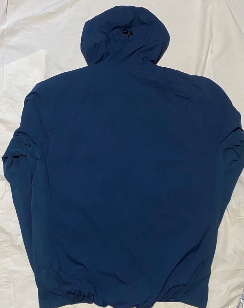 Arc’teryx atom sl hoody