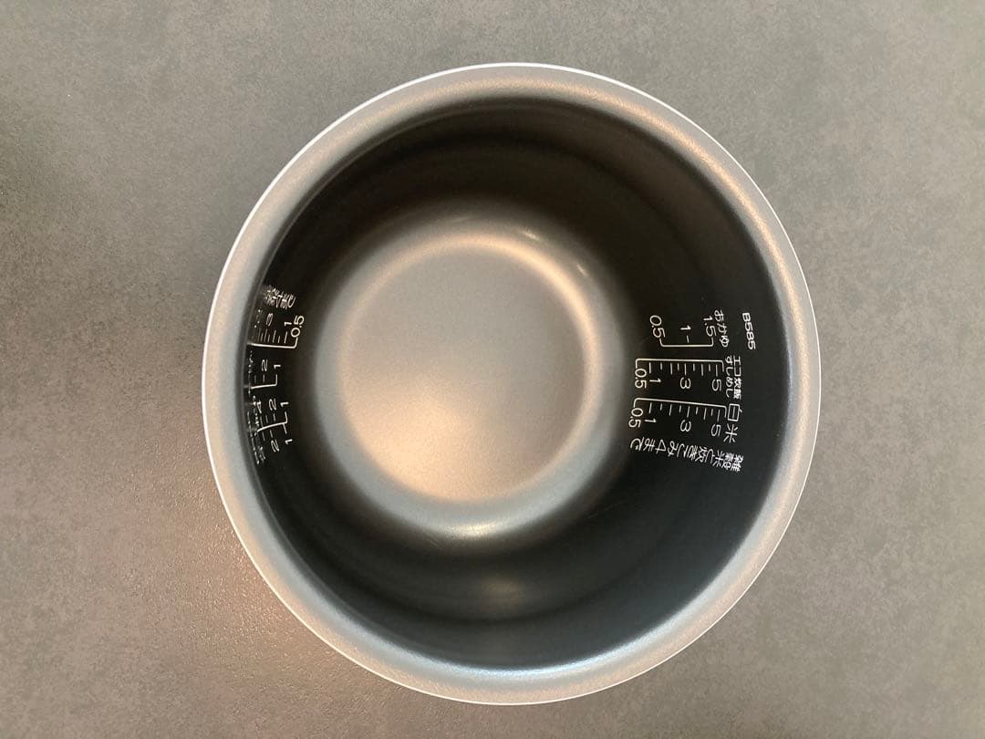 象印炊飯器 5.5 1H式極め炊き 黒まる厚NW-VA10-TA日本製