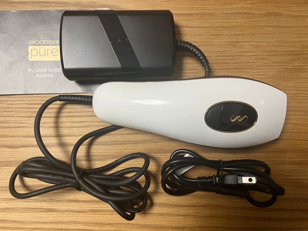 【未使用】スムーズスキン pure ホワイト SSGPURE-WH 光脱毛器