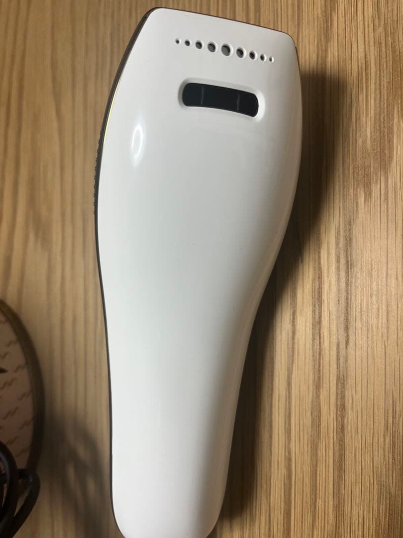 【未使用】スムーズスキン pure ホワイト SSGPURE-WH 光脱毛器