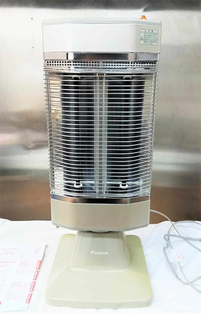 ダイキン DAIKIN 遠赤外線 ERFT11LS セラムヒート 省電力