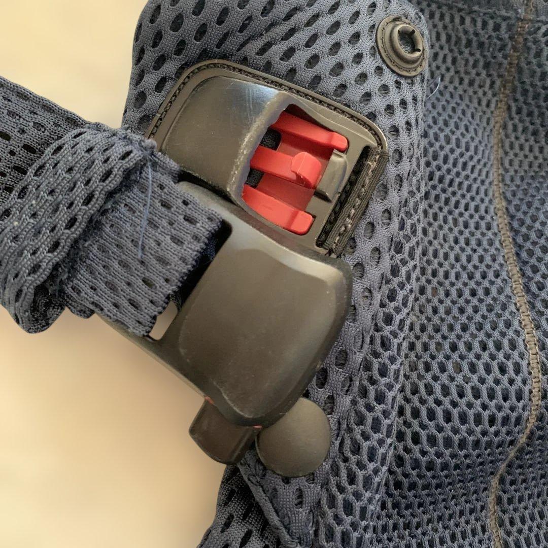 BabyBjorn ベビーキャリア　ハーモニー　赤ちゃん　新生児　抱っこ紐