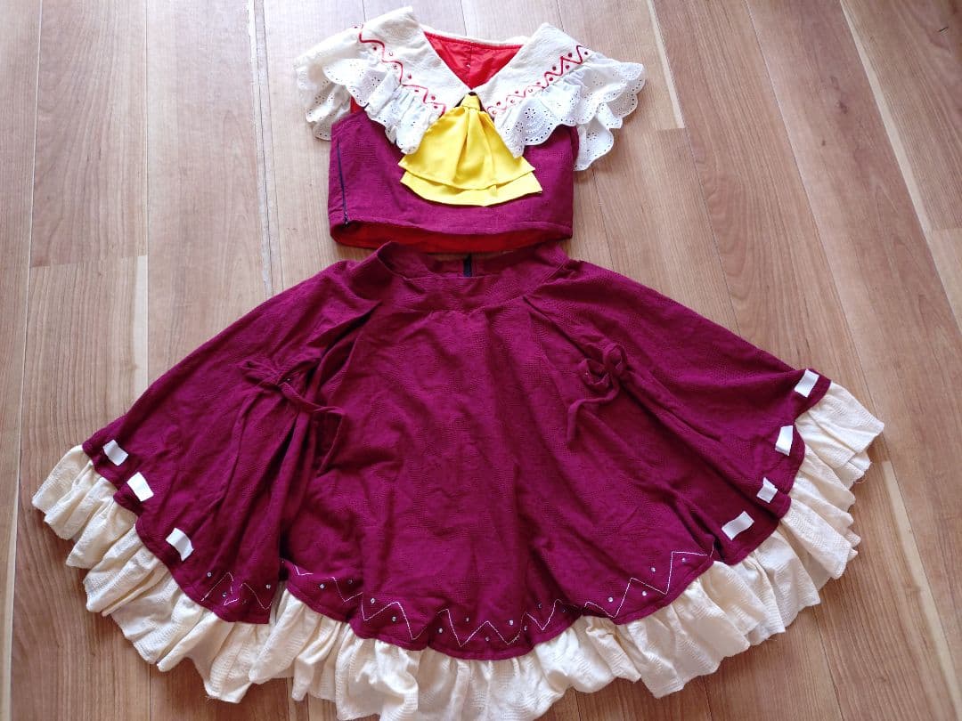 東方プロジェクト　博麗霊夢　衣装