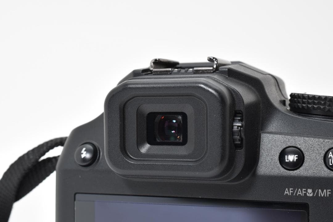 ■美品■ パナソニック LUMIX DC-FZ85