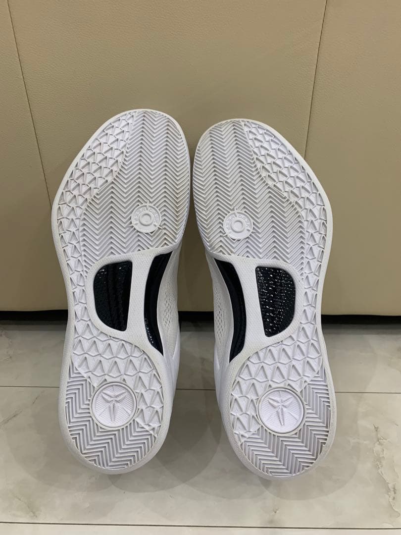 KOBE 8 PROTRO 28.5センチ