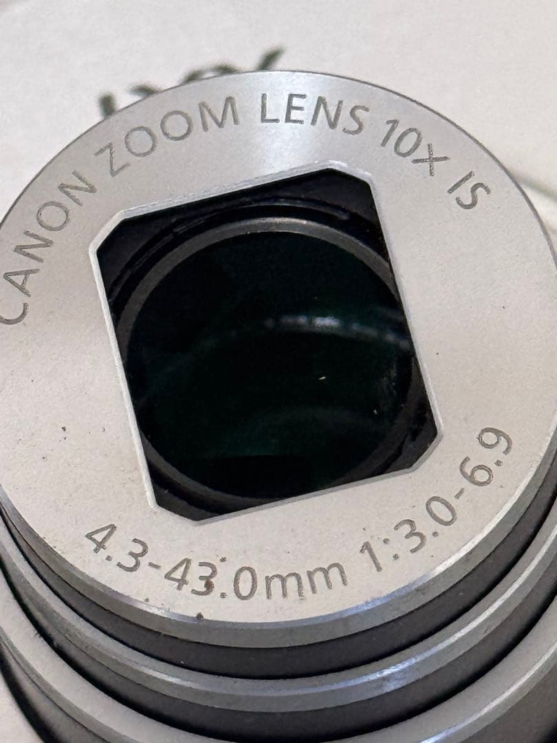 キャノン　Canon IXY 620F PC2013 美品　新品バッテリー２個