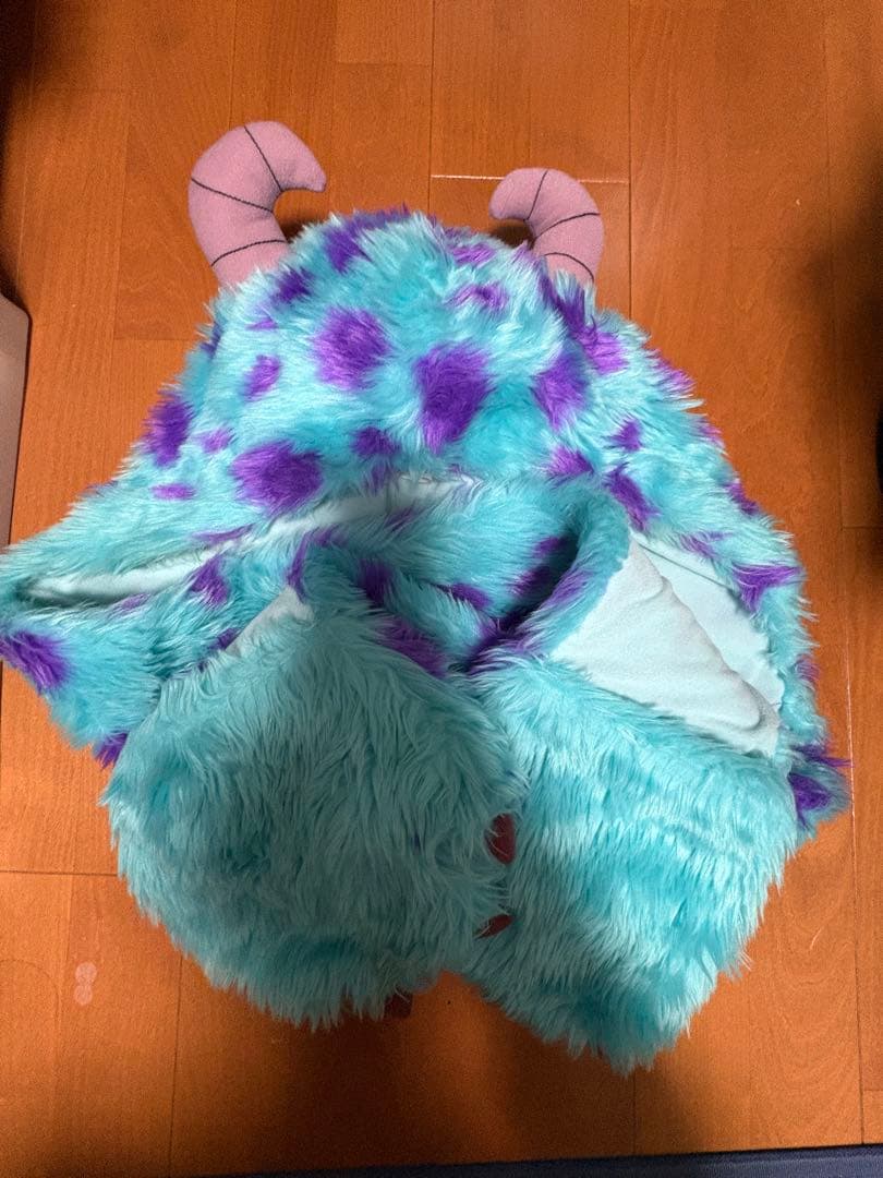 ディズニー　サリー　マフラー