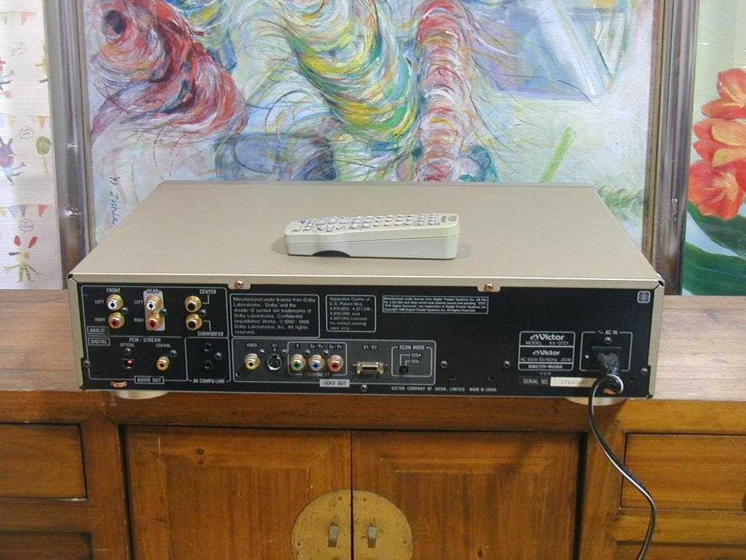 ★Victor　XV-D721 DVDオーディオプレーヤーです。ビクター