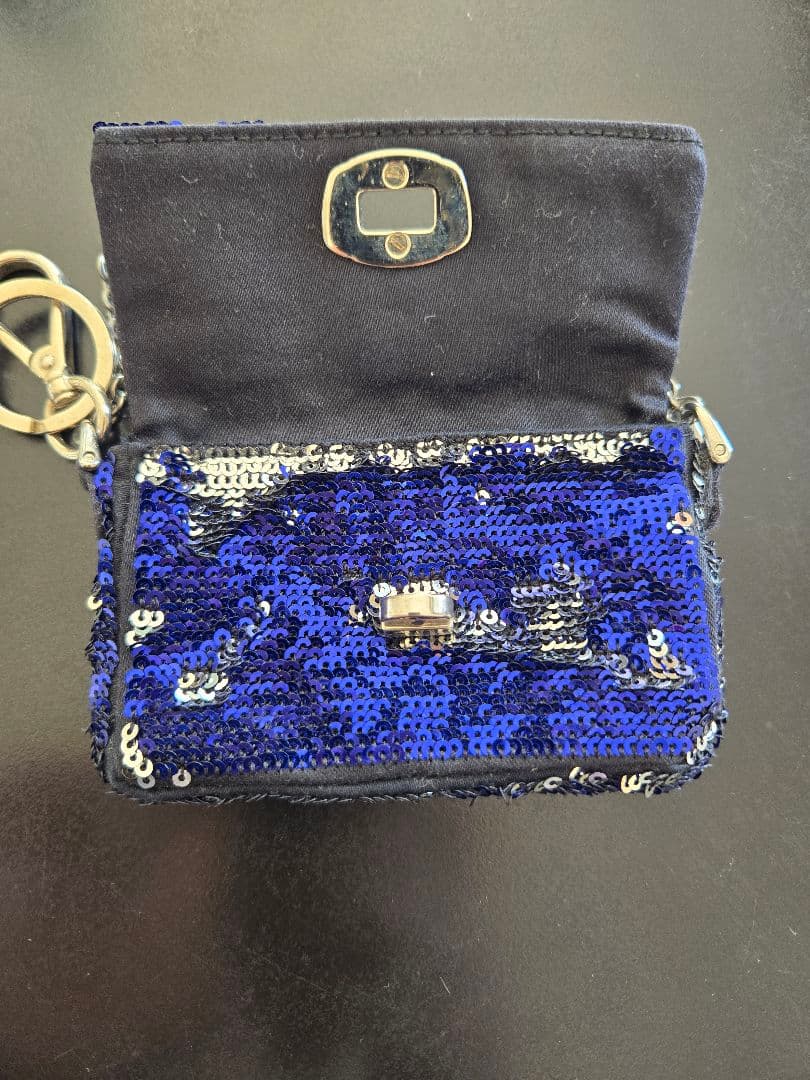 MIU MIU　キーケース