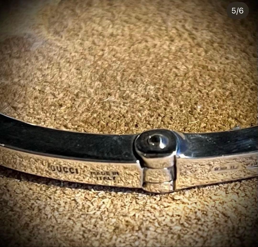 GUCCI シルバーバングル