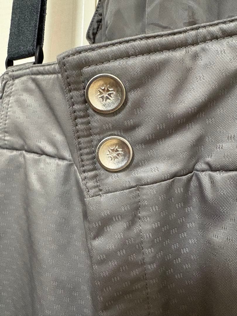 極美品　DESCENTE スノボーウエア　上下セット M デサント　メンズ M