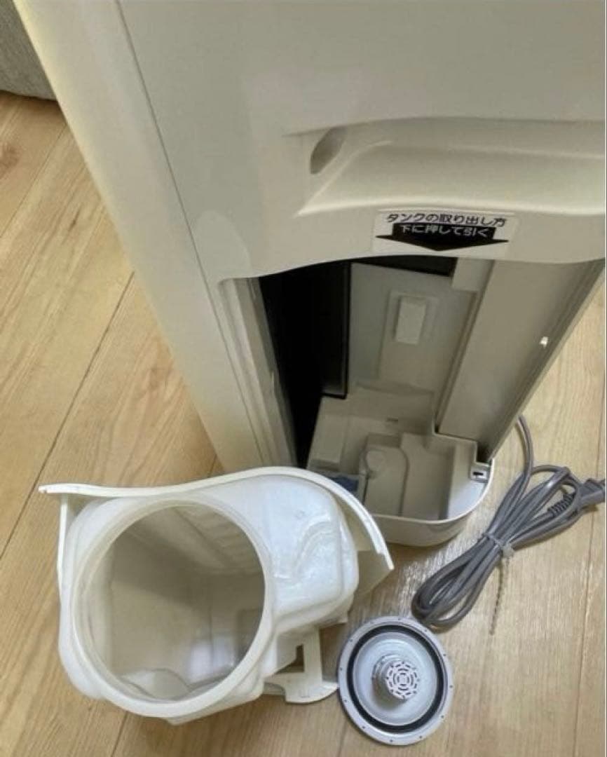 SHARP プラズマクラスター 空気清浄機 KC-H50