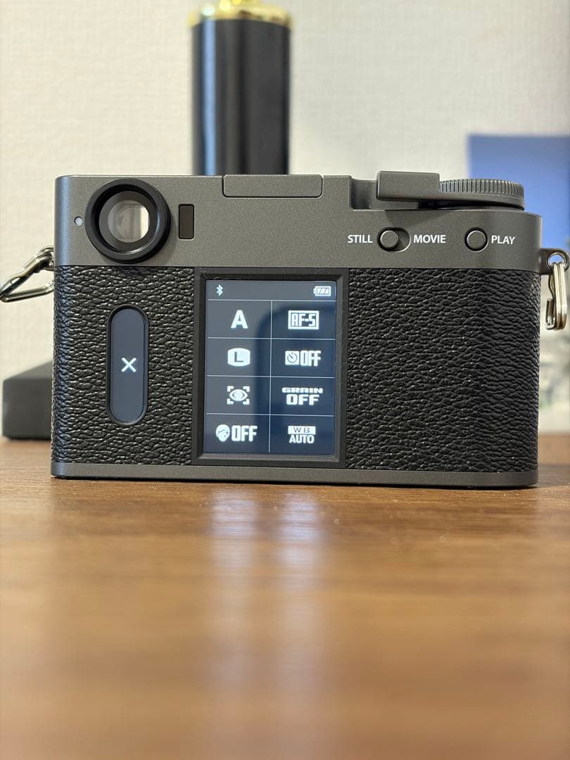 ※付属品なし　富士フイルム　x half (x-hf1)チャコールグレー