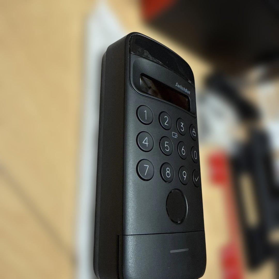 Switch Bot 顔認証パッド