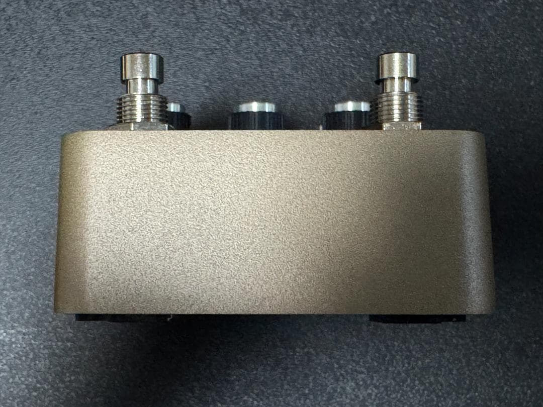 UAFX Golden Reverberator リバーブ