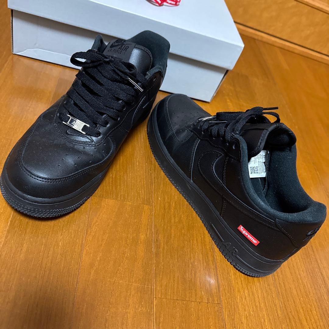 NIKEエアフォース　シュプリーム