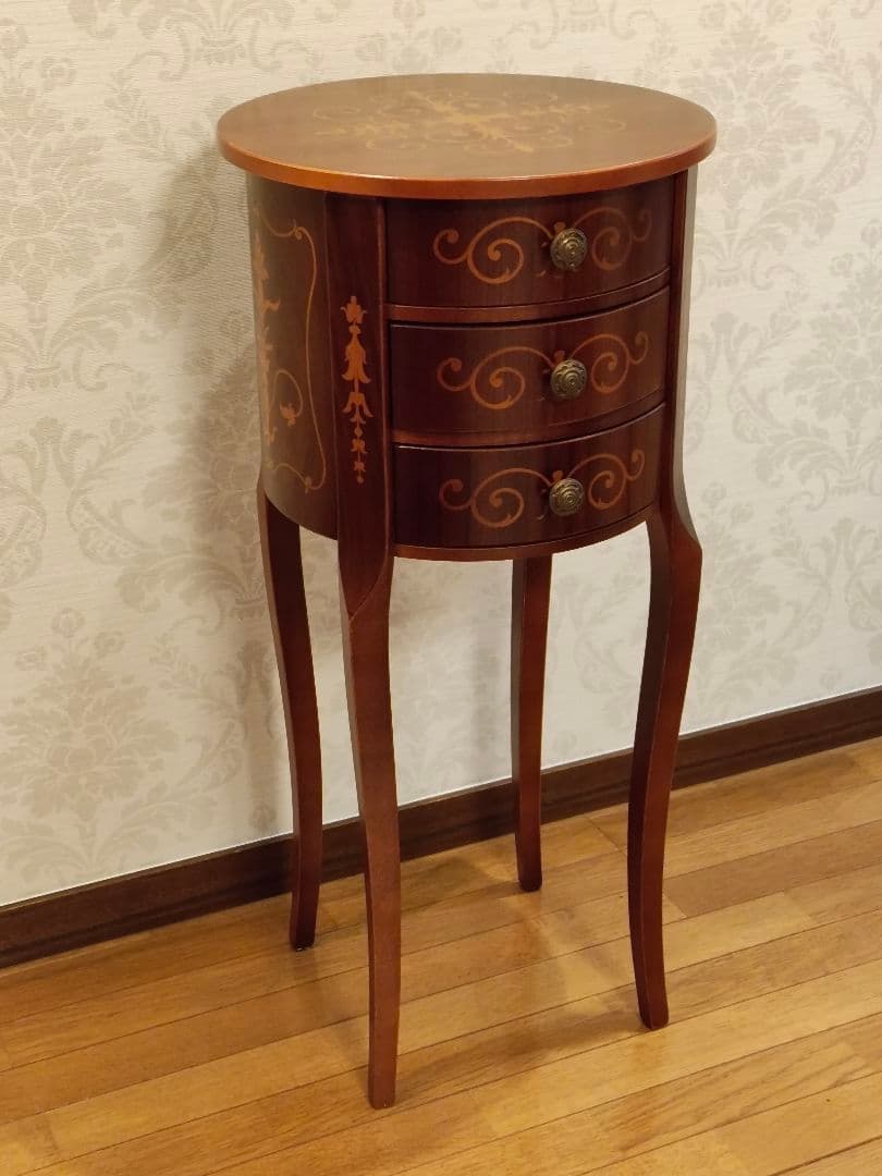 象嵌ベッドサイドテーブル①