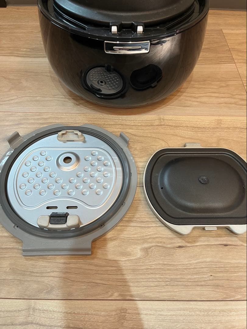 S*e様 良品✨三菱　本炭釜　NJ-AWB10 2021年製　5.5合　IH炊飯