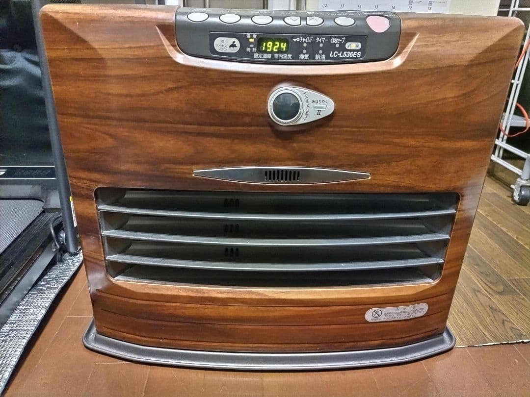 コロンココロン【高級】LC-L536ES　トヨトミ 石油ファンヒーター