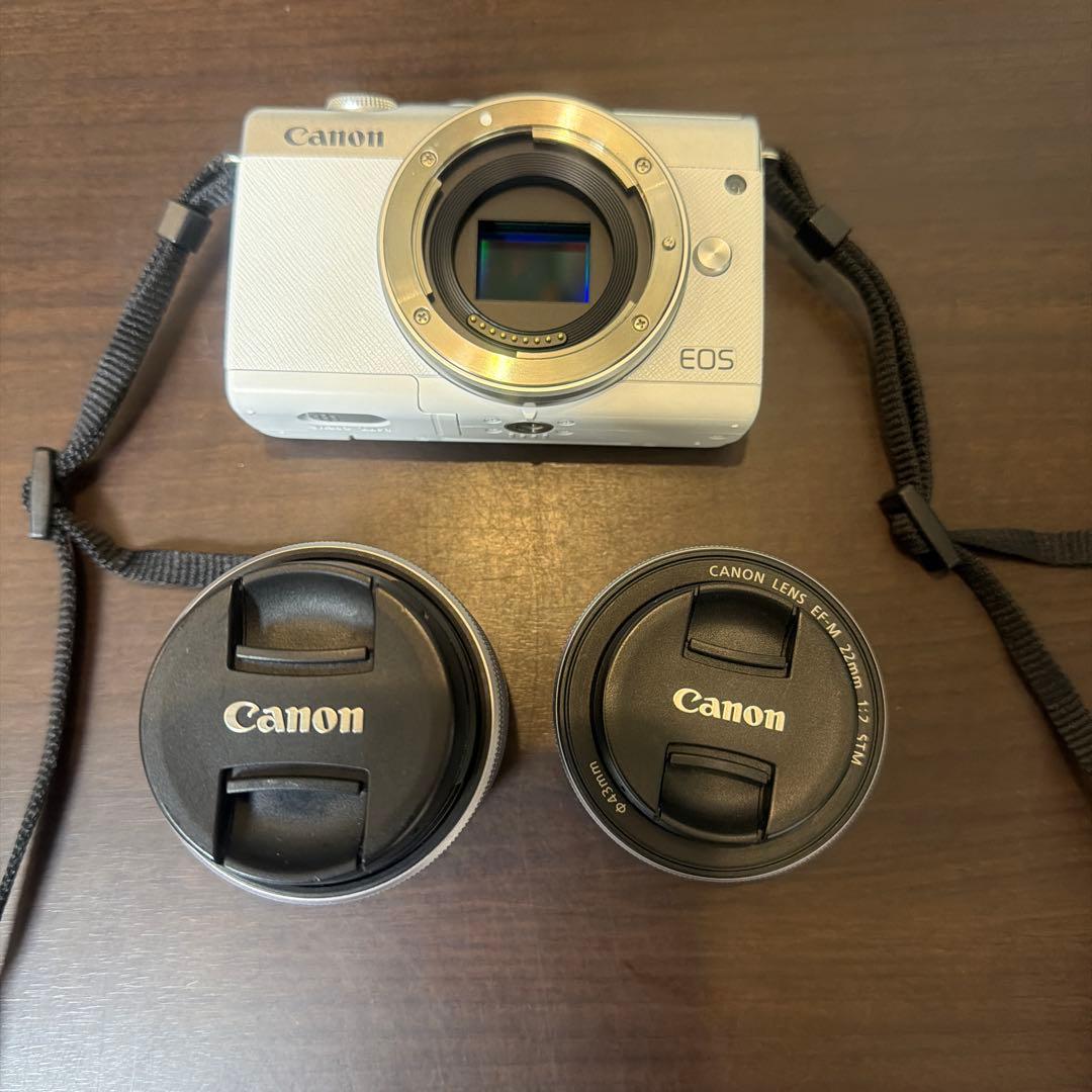 Canon EOS M200 ボディ WH ダブルレンズセット
