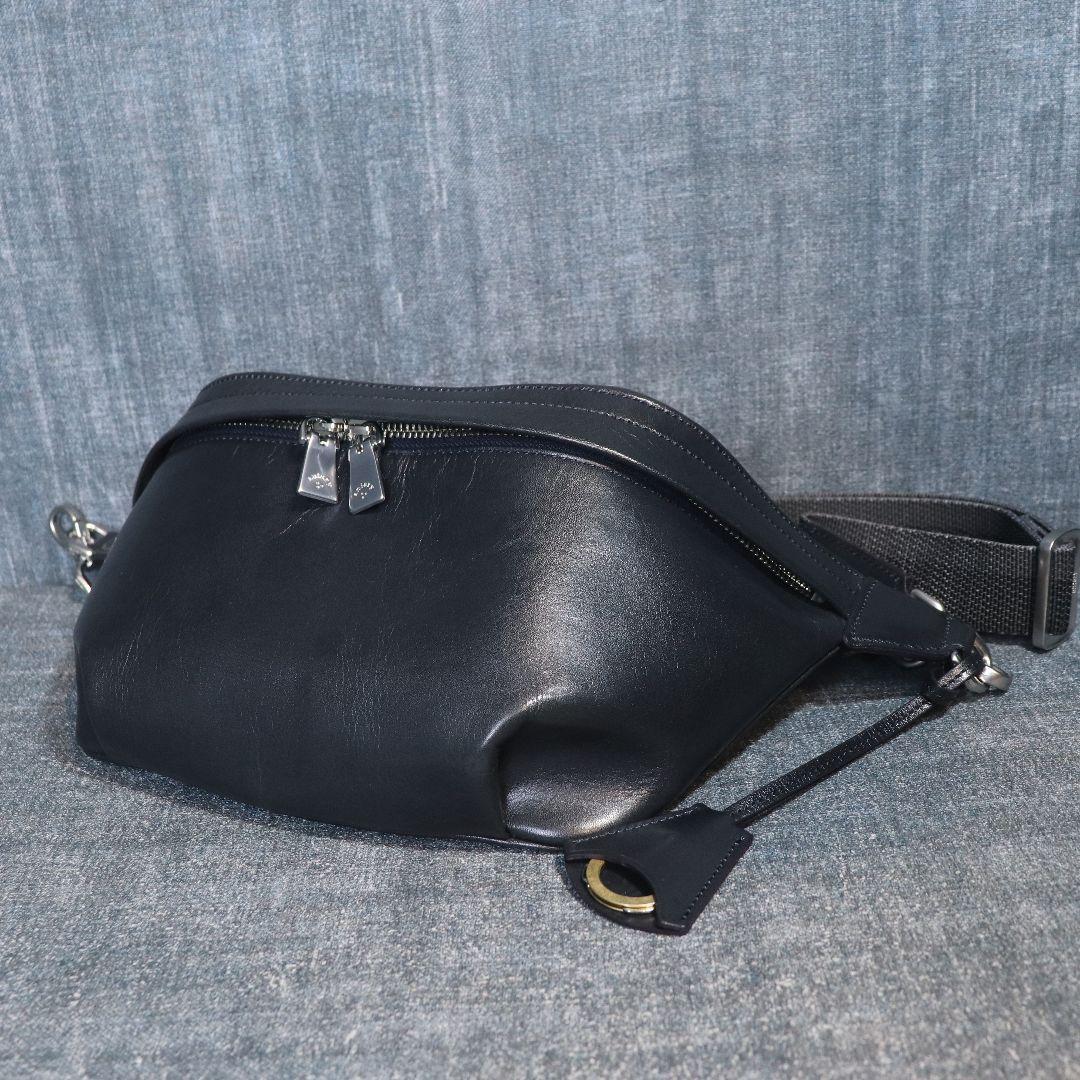 未使用級 アニアリ ボディバッグ アンティークレザー