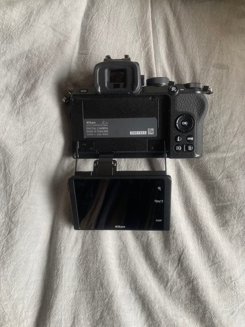 Nikon z50ダブルズームキット　[美品]