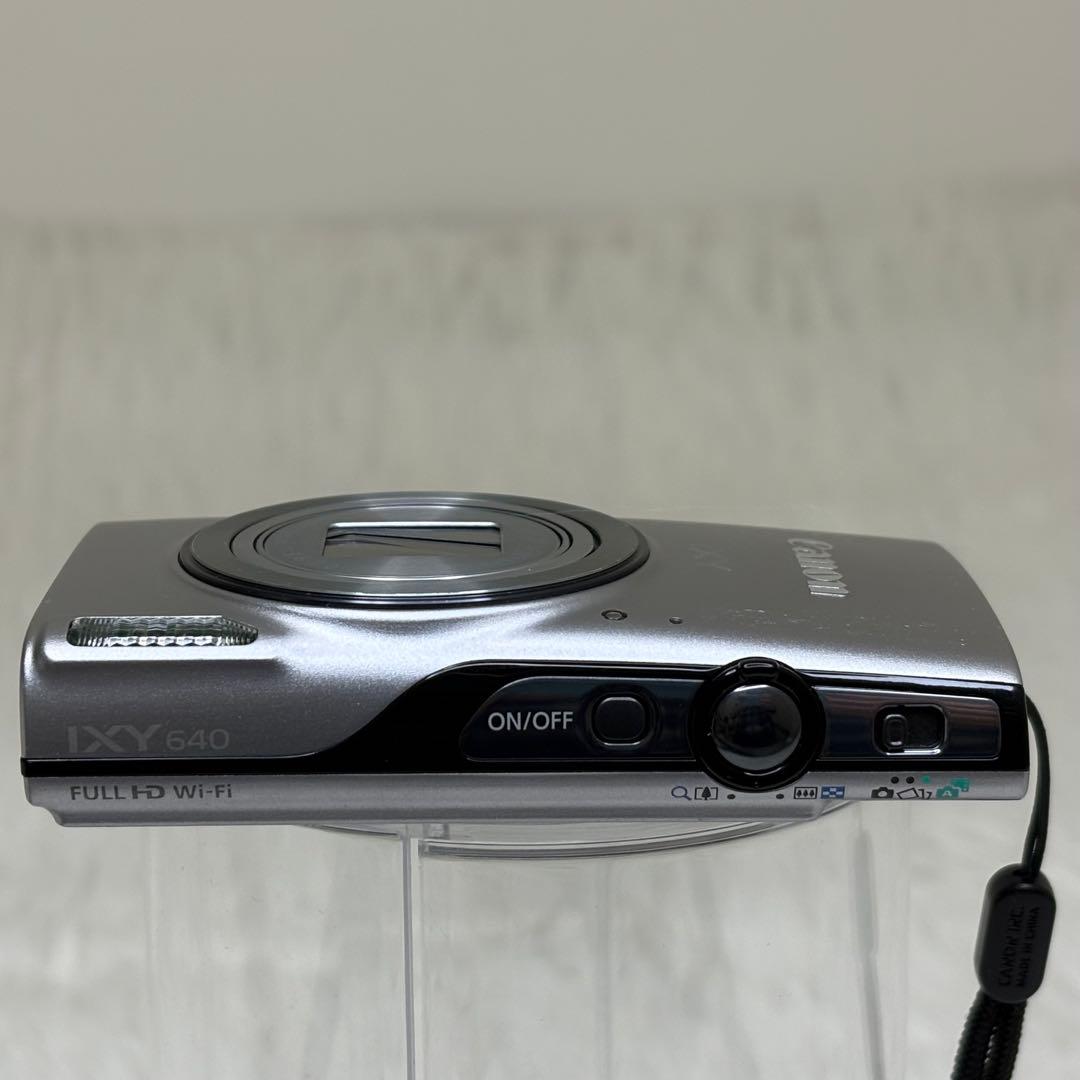Canon カメラ　IXY 640 PC2198 充電器 コンデジ　動作品