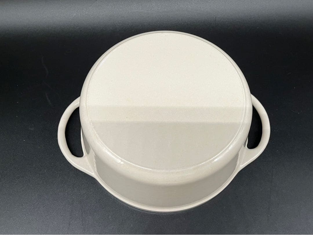 ◇【美品】バーミキュラ オーブンポットラウンド