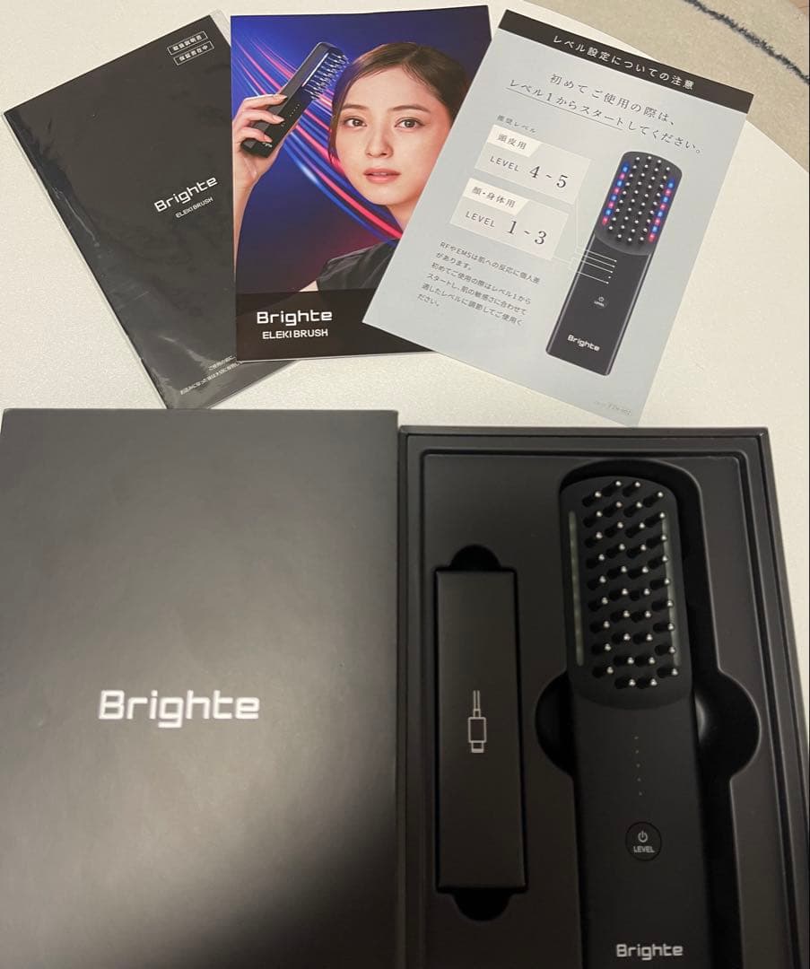 Brighte リフト美顔器 EMS RF