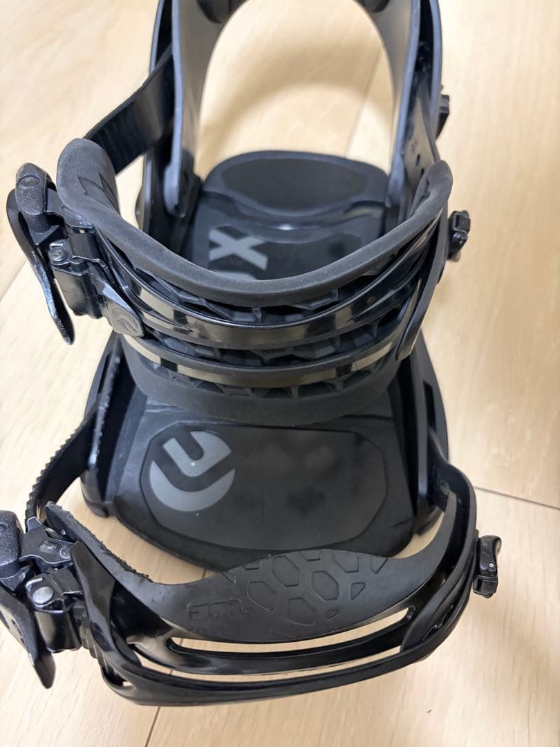 【22-23モデル】FLUX CV Mサイズ ブラック