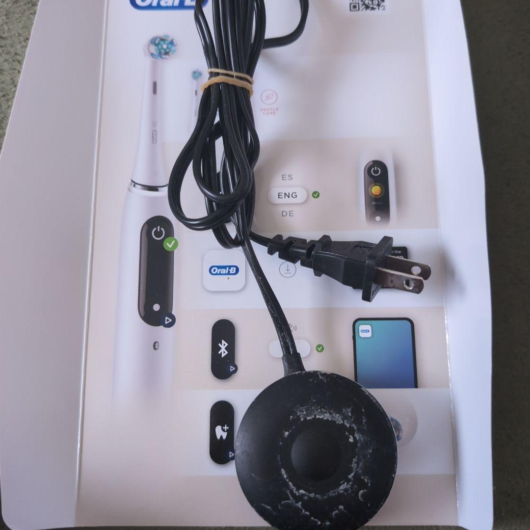 Oral−B IOM72J22BDBK-W BLACK　専用替ブラシつき