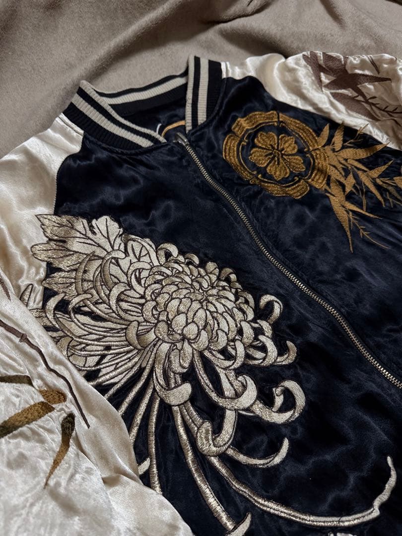 ２面用 絡繰魂 虎 花 日本限定 スカジャン vintage レーヨン