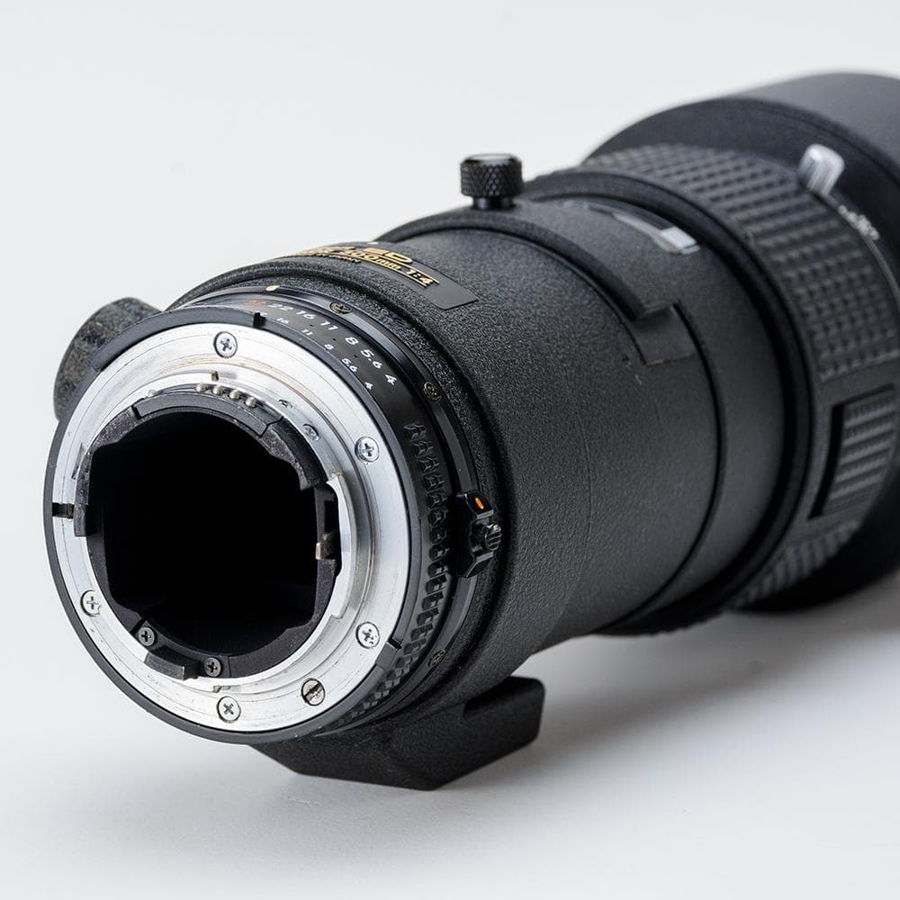 ニコン　AF NIKKOR 300mm F4 ED NIKON