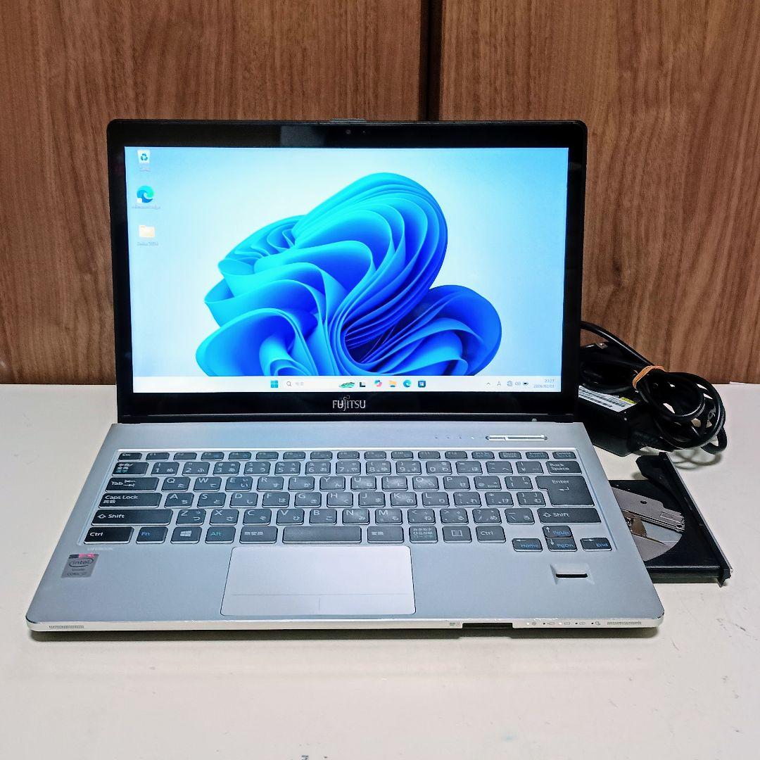 FUJITSU LIFEBOOK Corei7 メモリ10GB SSD512GB