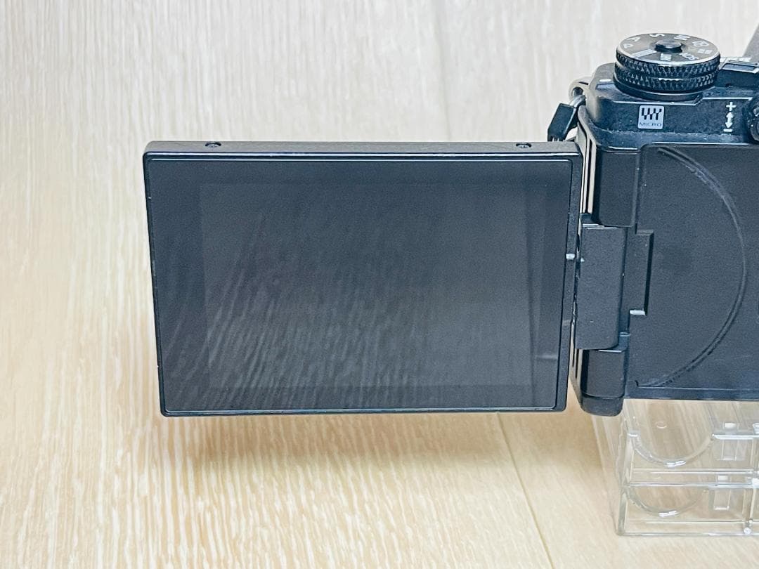 OLYMPUS OM-D E-M5 Mark II ミラーレス一眼カメラ