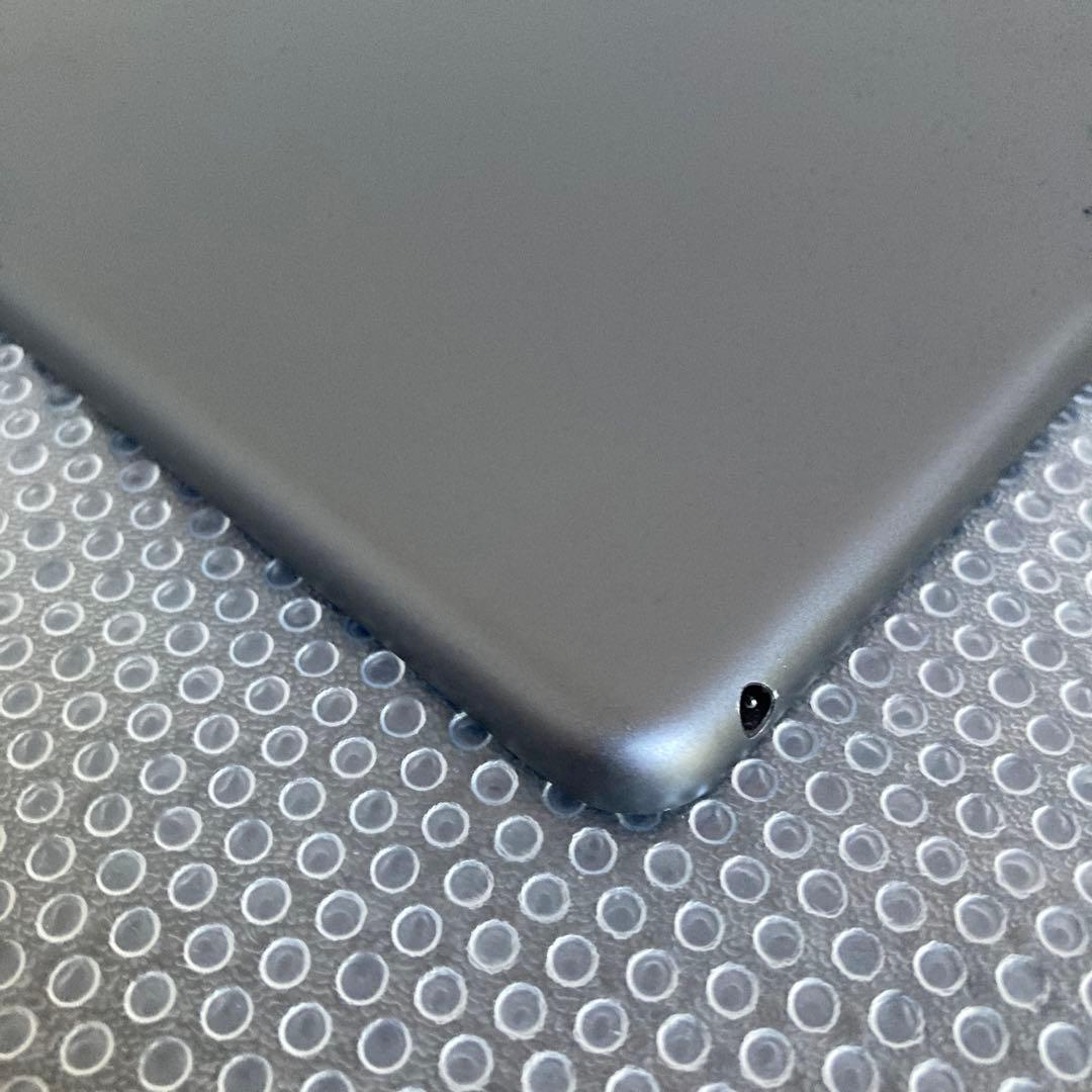 3241【早い者勝ち】iPad7 第7世代 32GB WIFIモデル☆