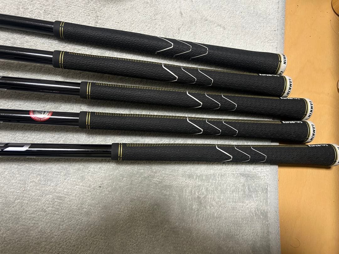 テイラーメイド　ステレスグローレアイアンセット6〜PW