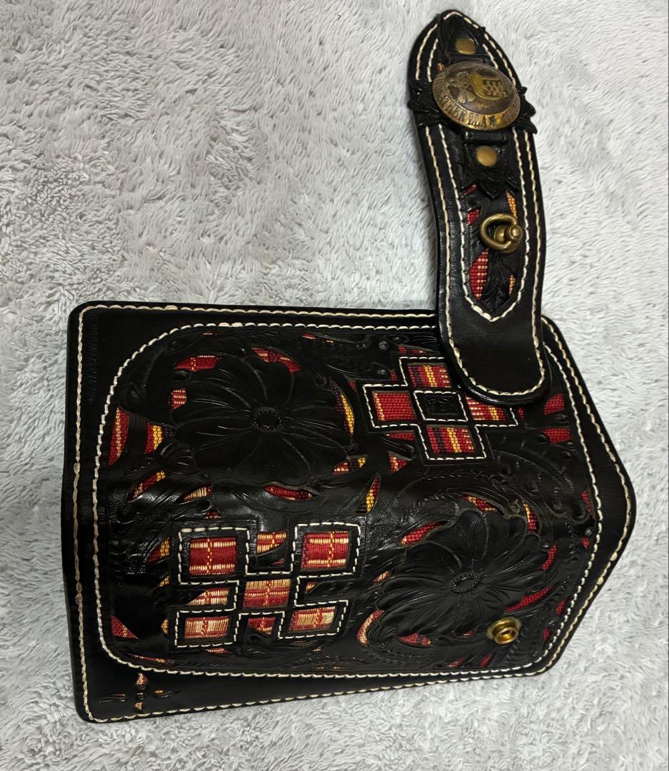 琉球レザー 長財布／未使用・自宅保管品／彫刻デザイン