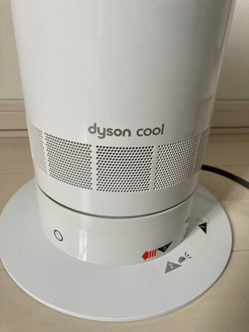 ダイソン dyson cool タワー型扇風機AM07