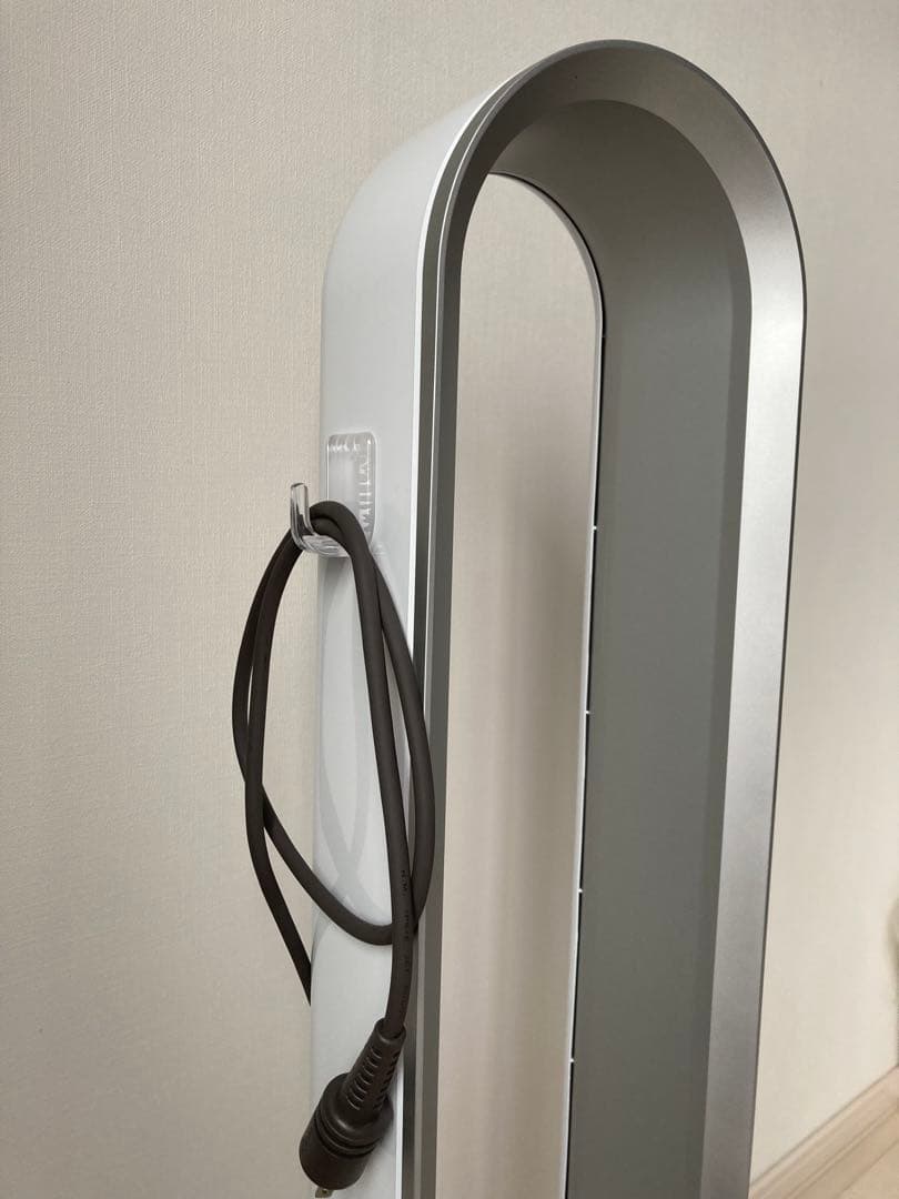 ダイソン dyson cool タワー型扇風機AM07