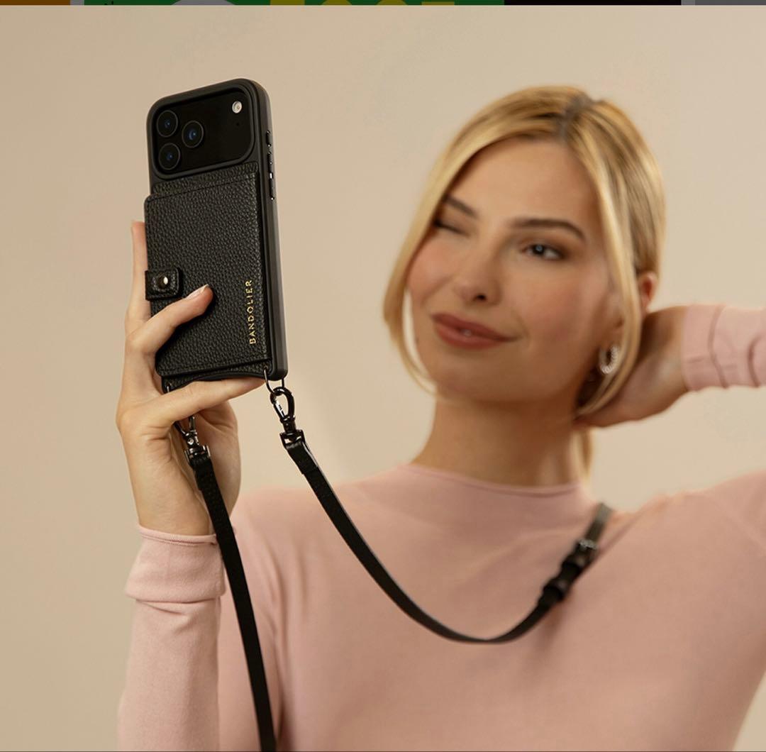 BANDOLIER iPhone17ProMax ケース＆ストラップ 黒