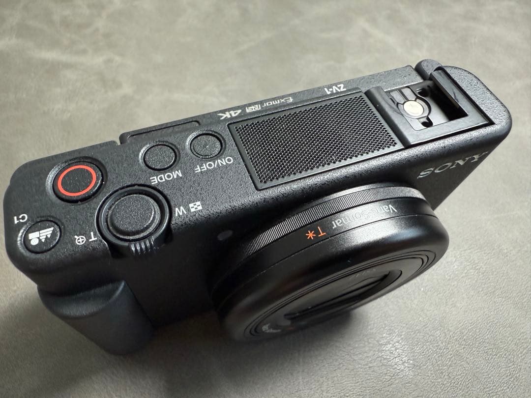 SONY(ソニー) コンパクトデジタルカメラ VLOGCAM ZV-1 ブラック
