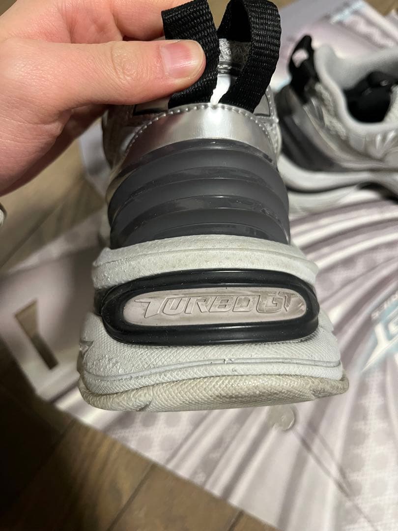 【美品】OLD order Turbo GT シルバー スニーカーサイズ26cm