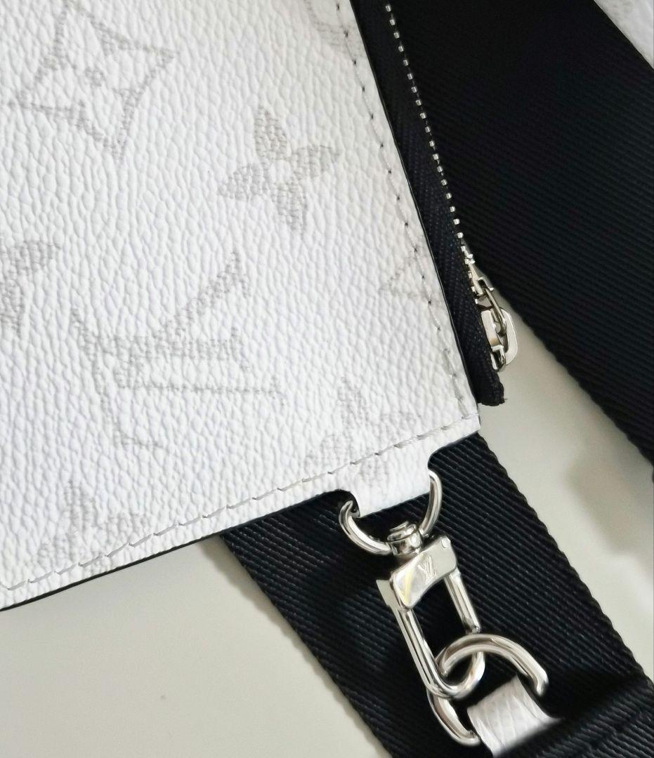 新品未使用★ルイヴィトン★ガストンウェアラブルウォレット