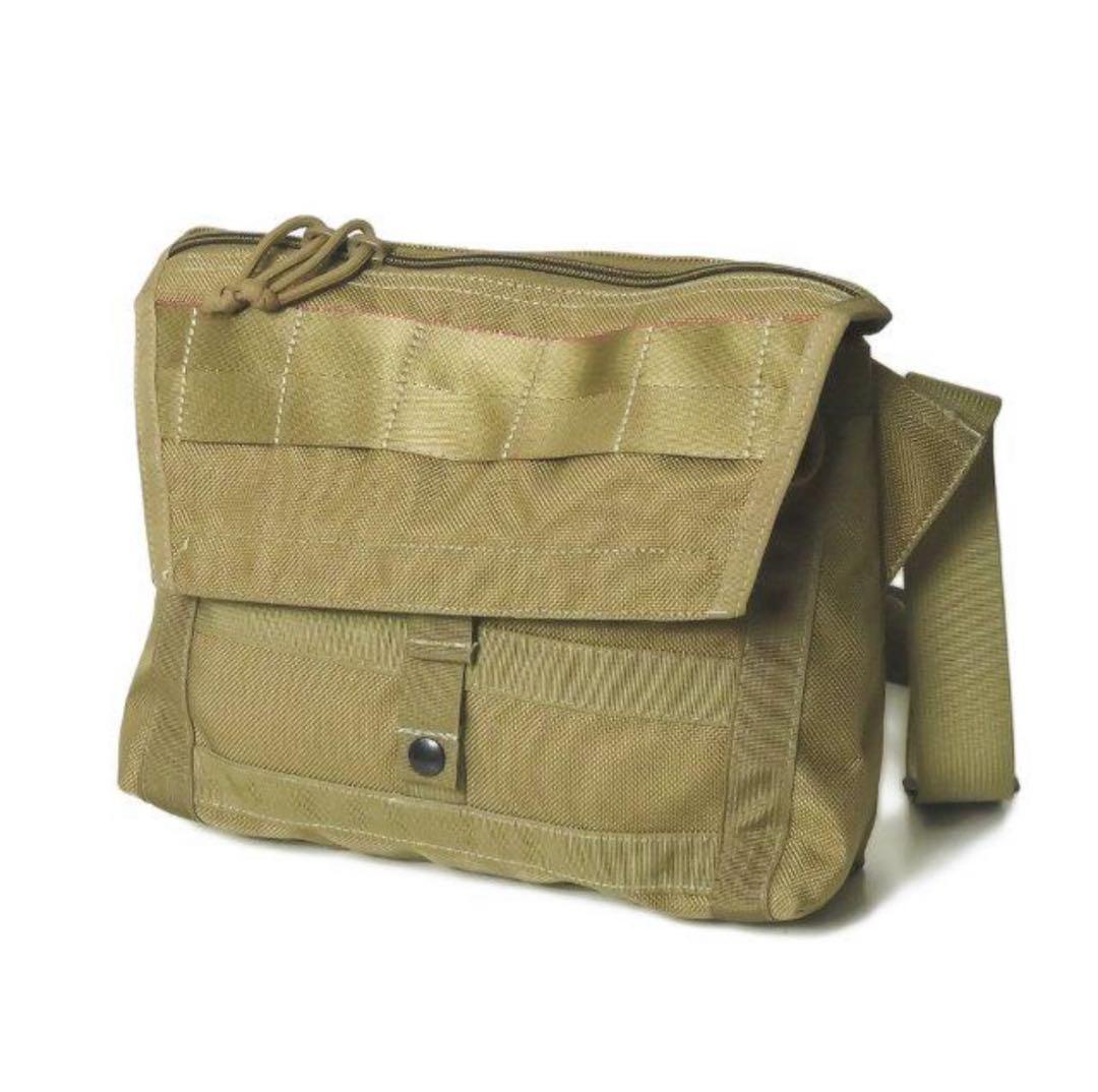 BRIEFING × BEAMS PLUS メッセンジャーバッグ コヨーテ