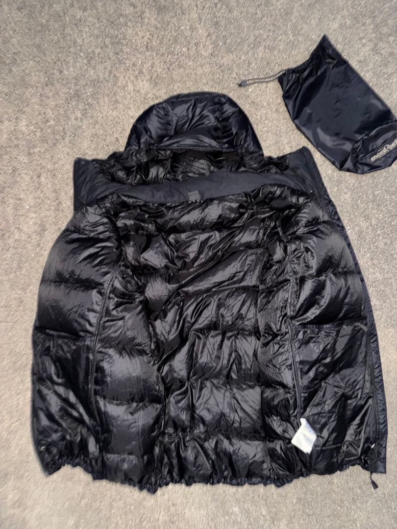 モンベル　ライトアルパインダウンジャケット　フード付き　Lサイズ　ブラック