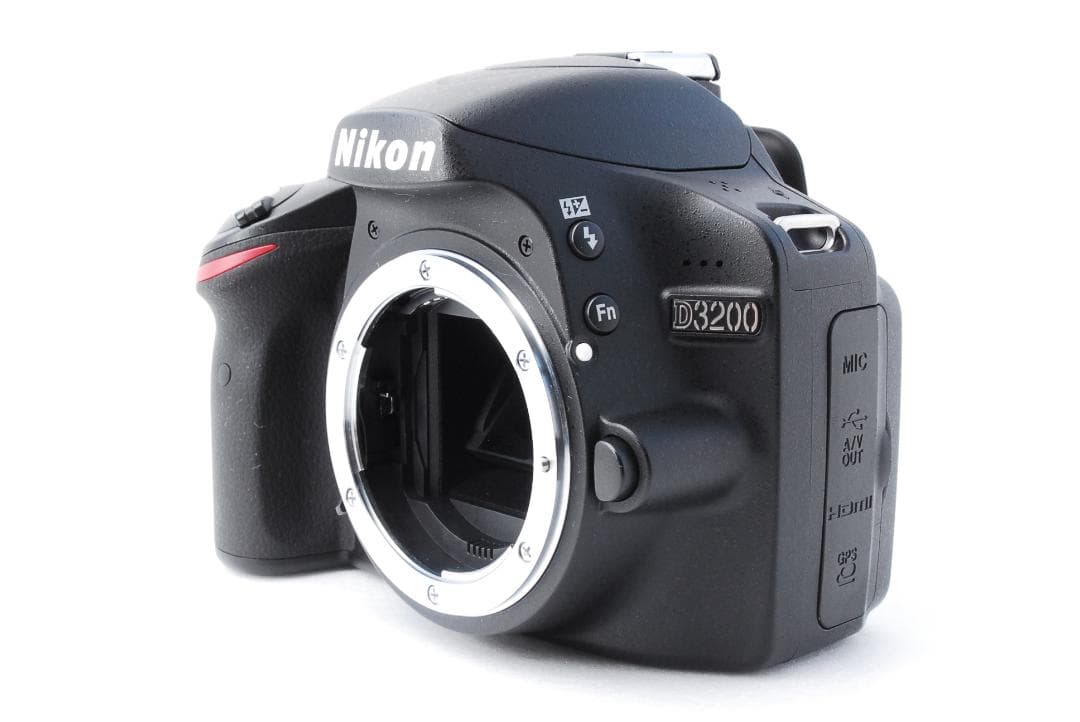 ❣️美品❣️ Nikon D3200 ダブルズームキット スマホ転送 一眼レフ