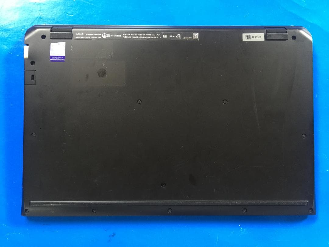 SONY VAIO VJPB11 13.3型フルHD/SSD/Office