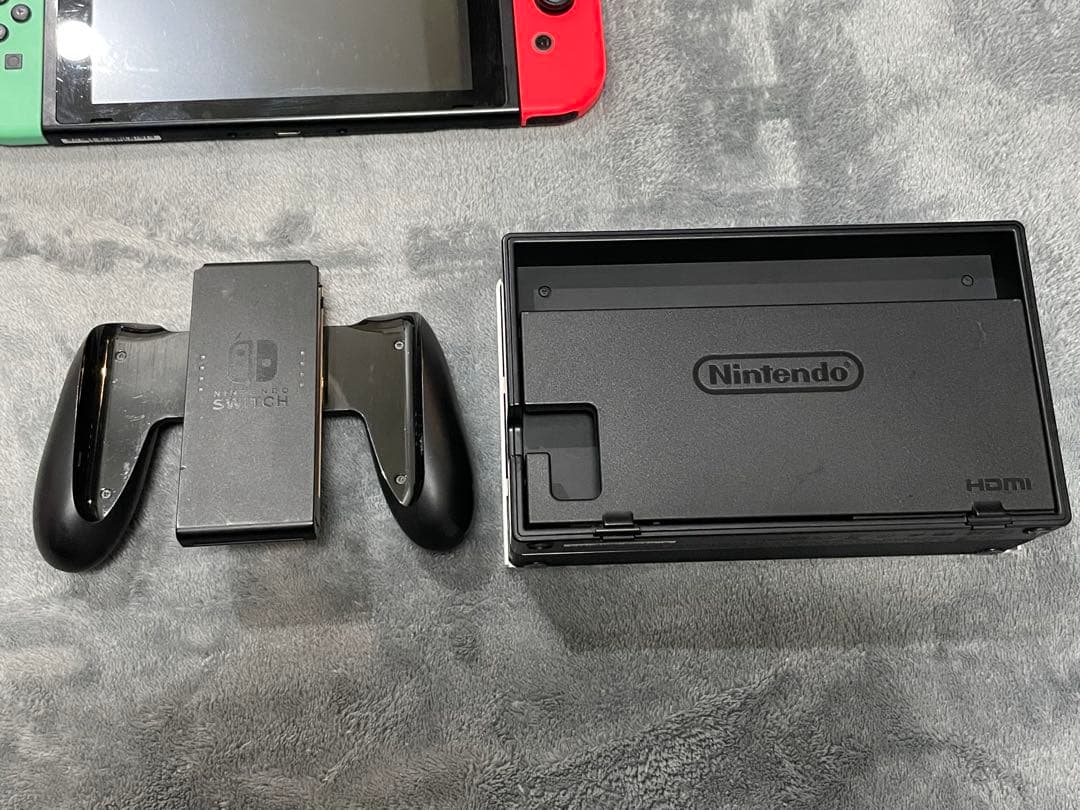 Nintendo Switch 赤/緑 Joy-Con 付属品付き